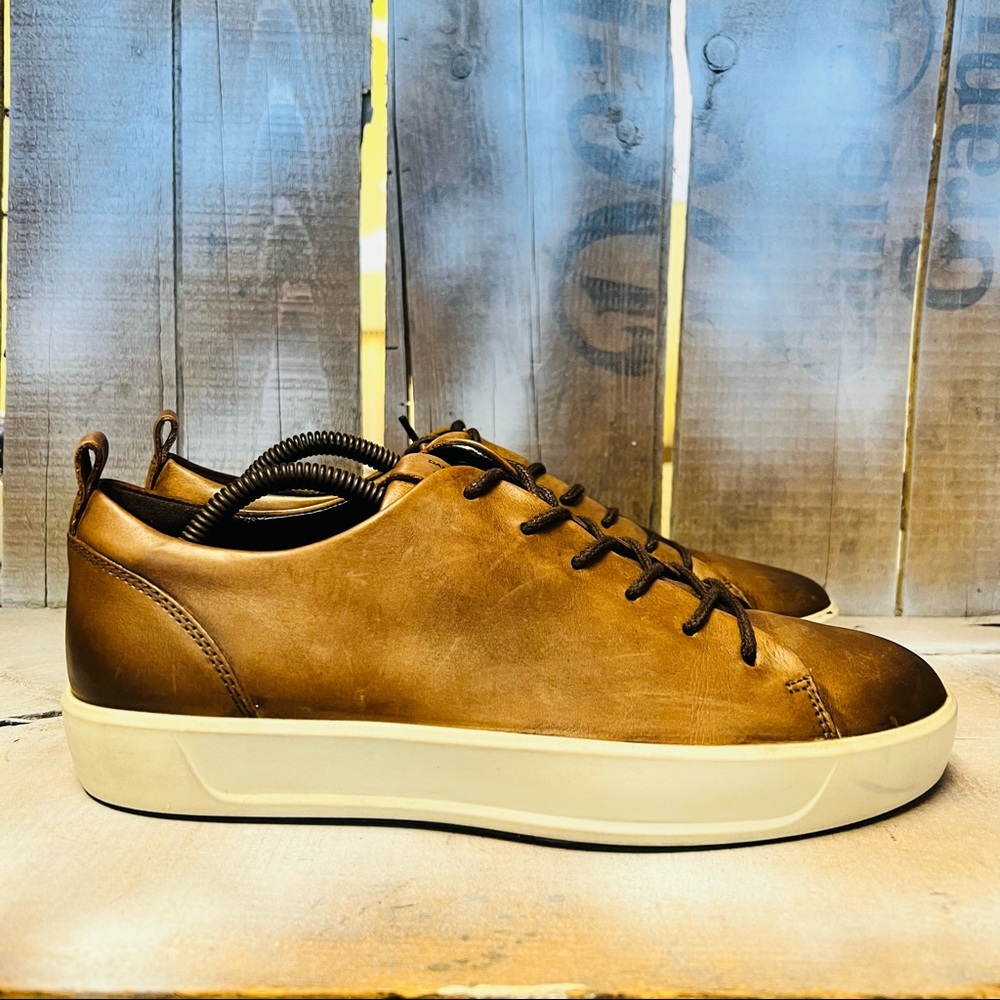 ECCO Men Shoe Size 6M Brown Fashion Sneaker